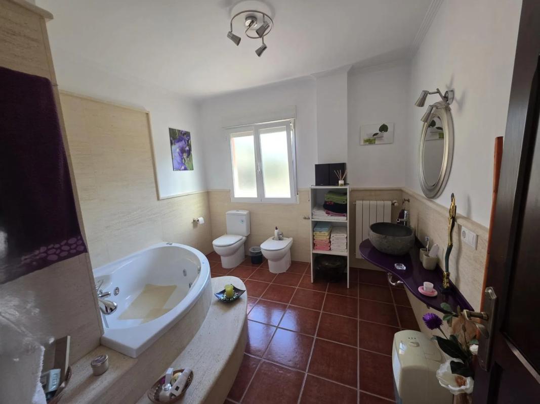 Sale of independent chalet in Gorga, Gorga
photo 4