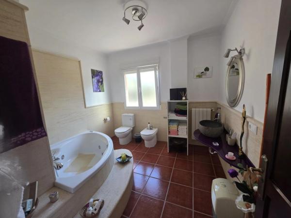 Chalet independiente en venta en Gorga, Gorga
 photo 4
