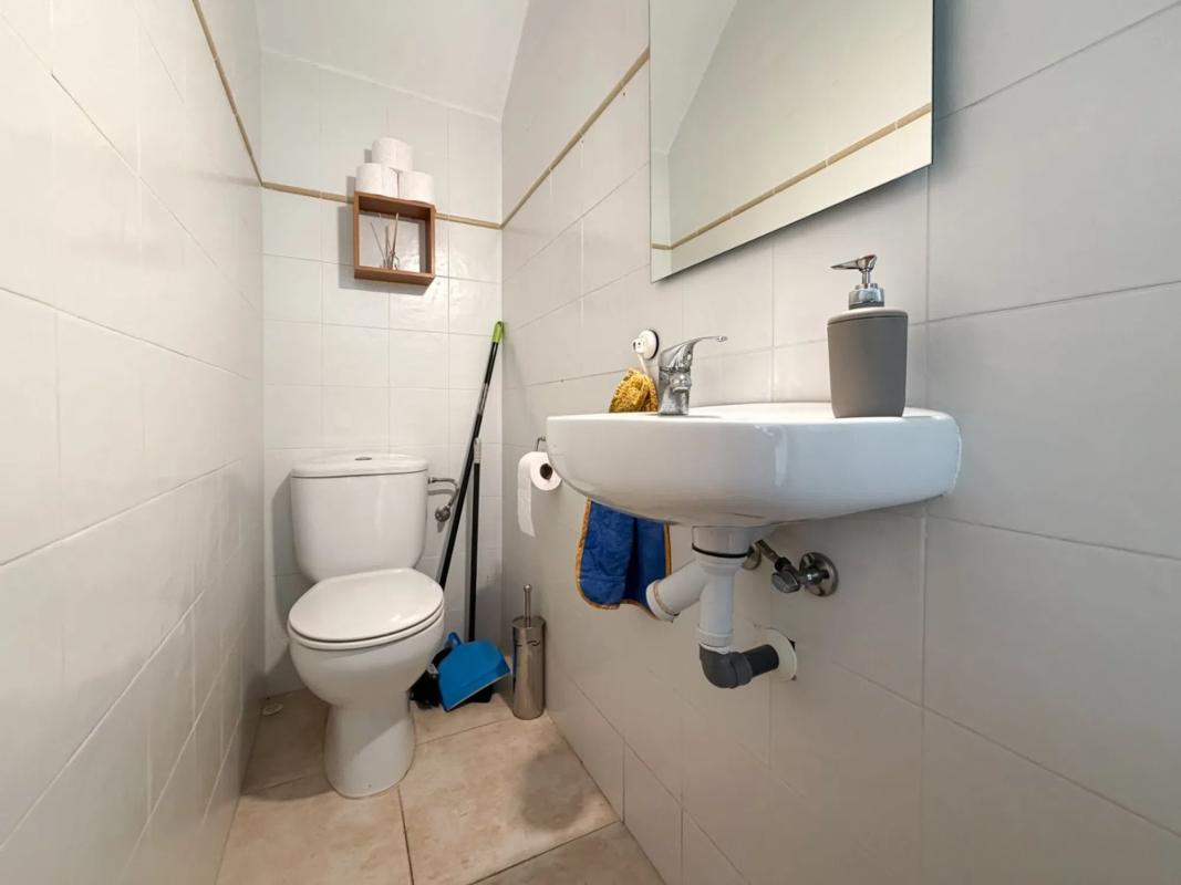 Sale of townhouse in Calle els Ametlers , Aigües photo 1