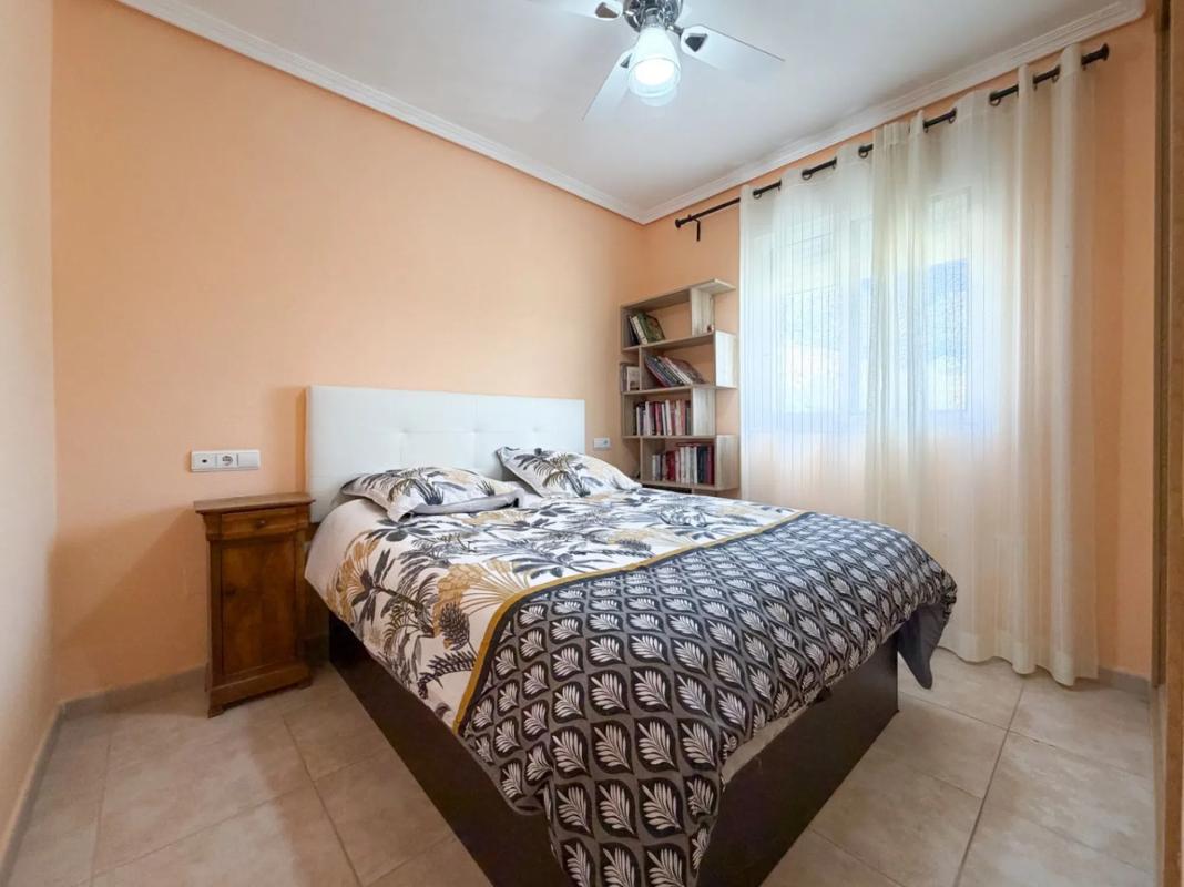 Sale of townhouse in Calle els Ametlers , Aigües photo 5