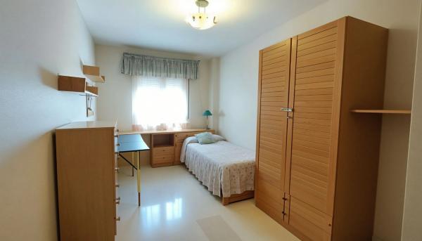 Venta de piso en Barrio La Florida, Alicante / Alacant
thumbnail 1