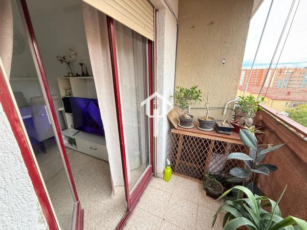 Venta de piso en Calle de los Doscientos, Alicante / Alacant
thumbnail 2