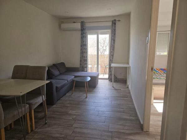 Sale of flat in Calle d'Algol, Alicante
 photo 3