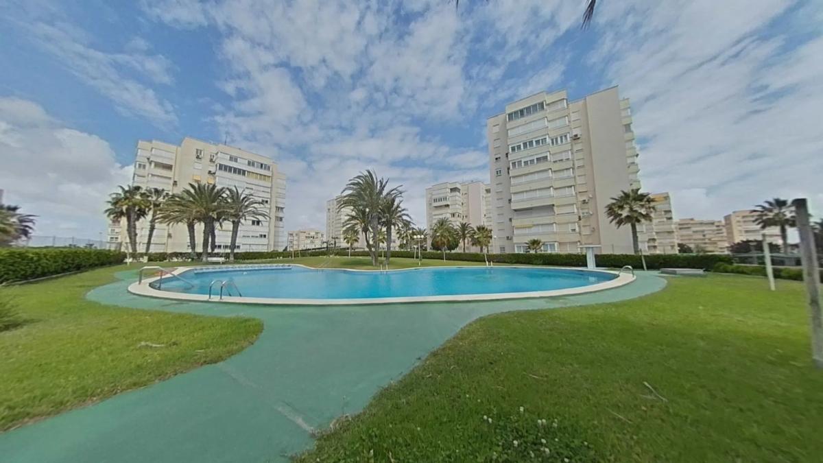 Venta de piso en Calle Musico Juan Latorre Baeza, Alicante / Alacant
photo 1