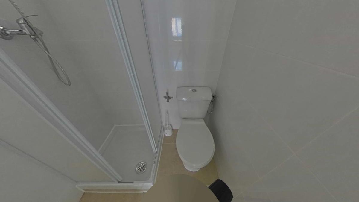 Venta de piso en Calle Profesores Hermanos Muñoz, Alicante / Alacant
photo 2