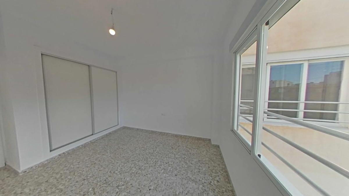 Sale of apartment in Calle Cefeo, Alicante
photo 4