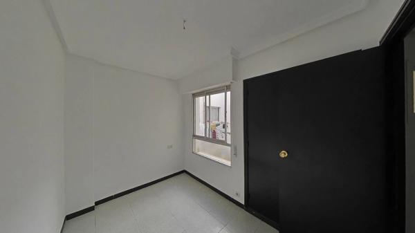 Venta de piso en Calle Porvenir del Obrero, Alicante / Alacant
 photo 4