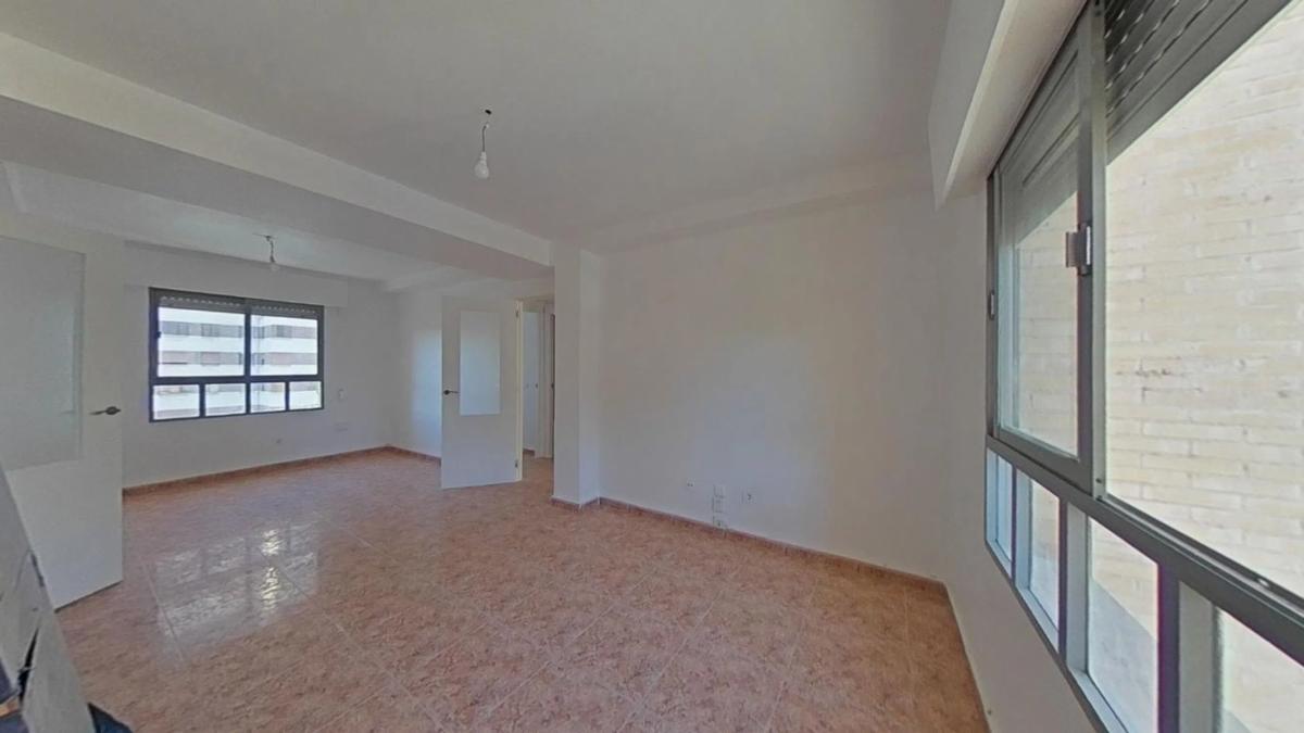 Sale of apartment in Avenida de Alcalde Lorenzo Carbonell, Alicante
 photo 4