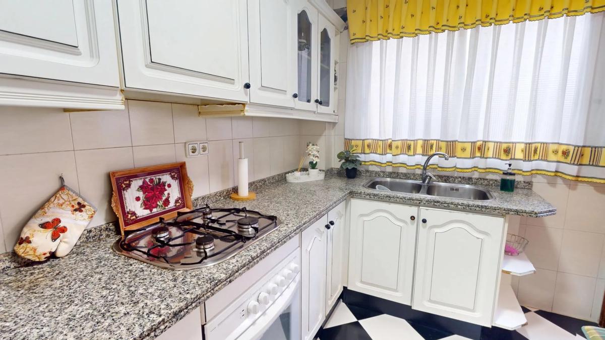 Продажа квартиры на Barrio Alipark, Аликанте / Алакант
photo 1