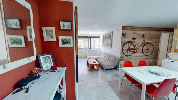 Venta de piso en Calle Sociedad Cultural Deportiva Betis Florida, Alicante / Alacant
photo 1