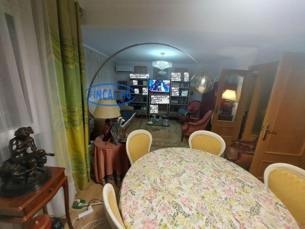 Sale of apartment in Barrio Campoamor, Alicante
 photo 4