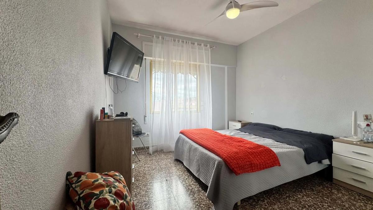 Sprzedaż mieszkania w Barrio Campoamor, Alicante / Alacant
 photo 3
