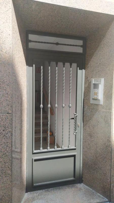 Venta de piso en Calle Foguerer, Alicante / Alacant
 photo 5