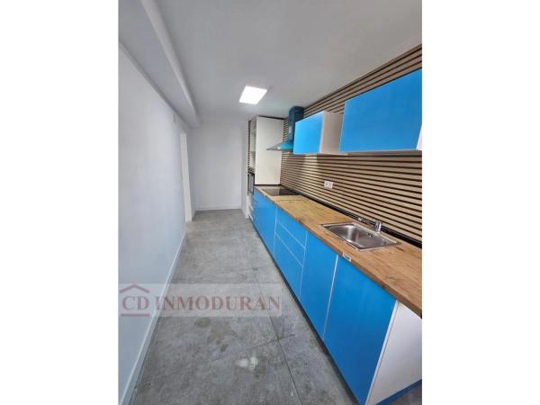 Venta de piso en Calle Capitán Amador, 10 -20, Alicante / Alacant
thumbnail 1