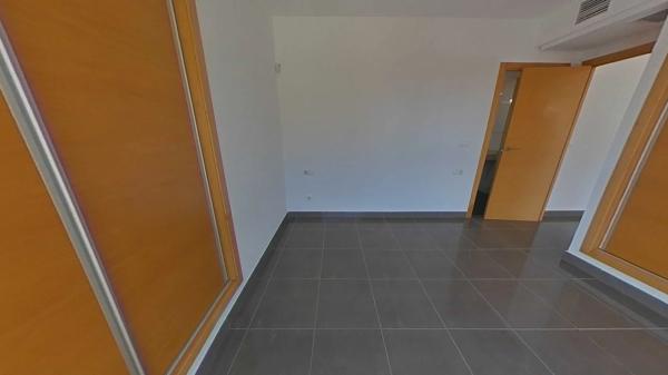Venta de piso en Calle Vicente Alexandre, Alicante / Alacant
photo 1