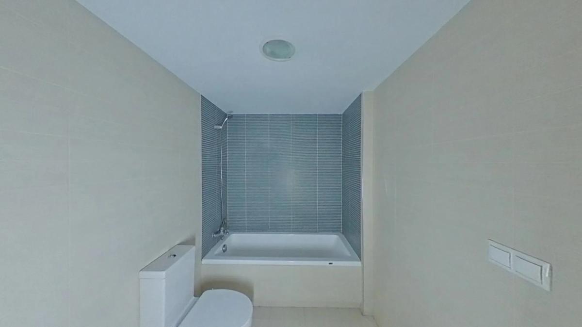 Продажа квартиры на Calle Vicente Alexandre, Аликанте / Алакант
 photo 4