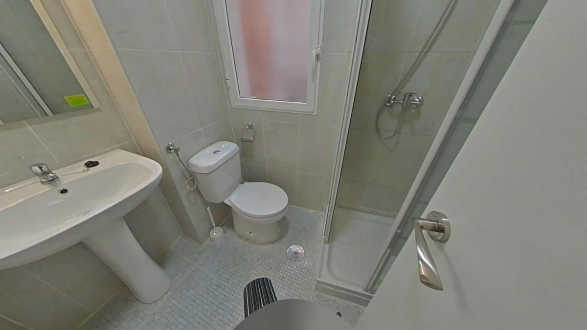 Продажа квартиры на Calle Jaime Segarra, Аликанте / Алакант
photo 3