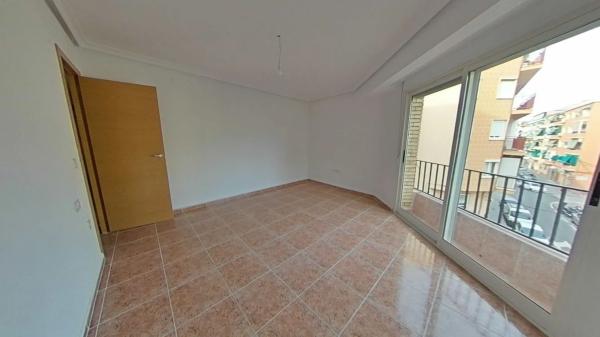Venta de piso en Calle del Doctor Bergez, Alicante / Alacant
 photo 4