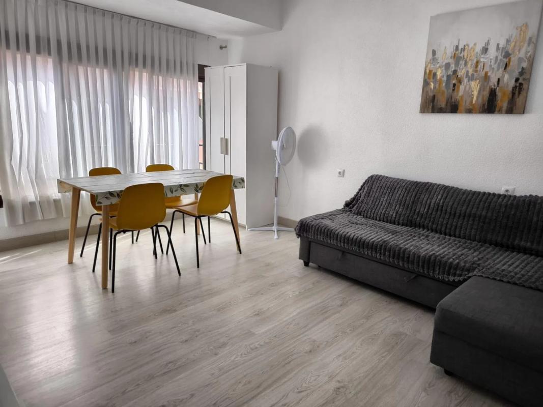 Venta de piso en Calle Teniente Durán, Alicante / Alacant
 photo 3