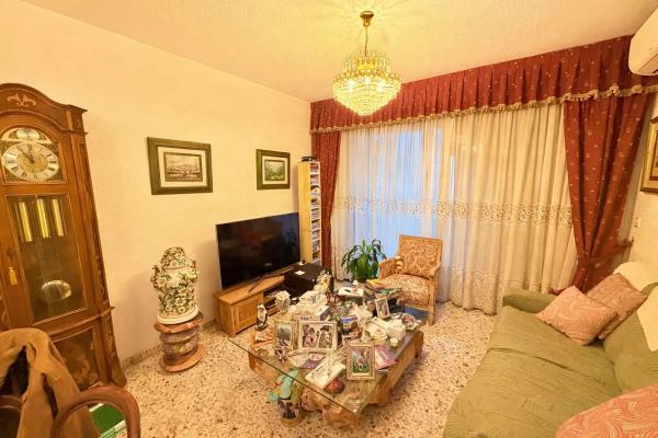 Venta de piso en CL JAIME SEGARRA, Alicante / Alacant
thumbnail 2