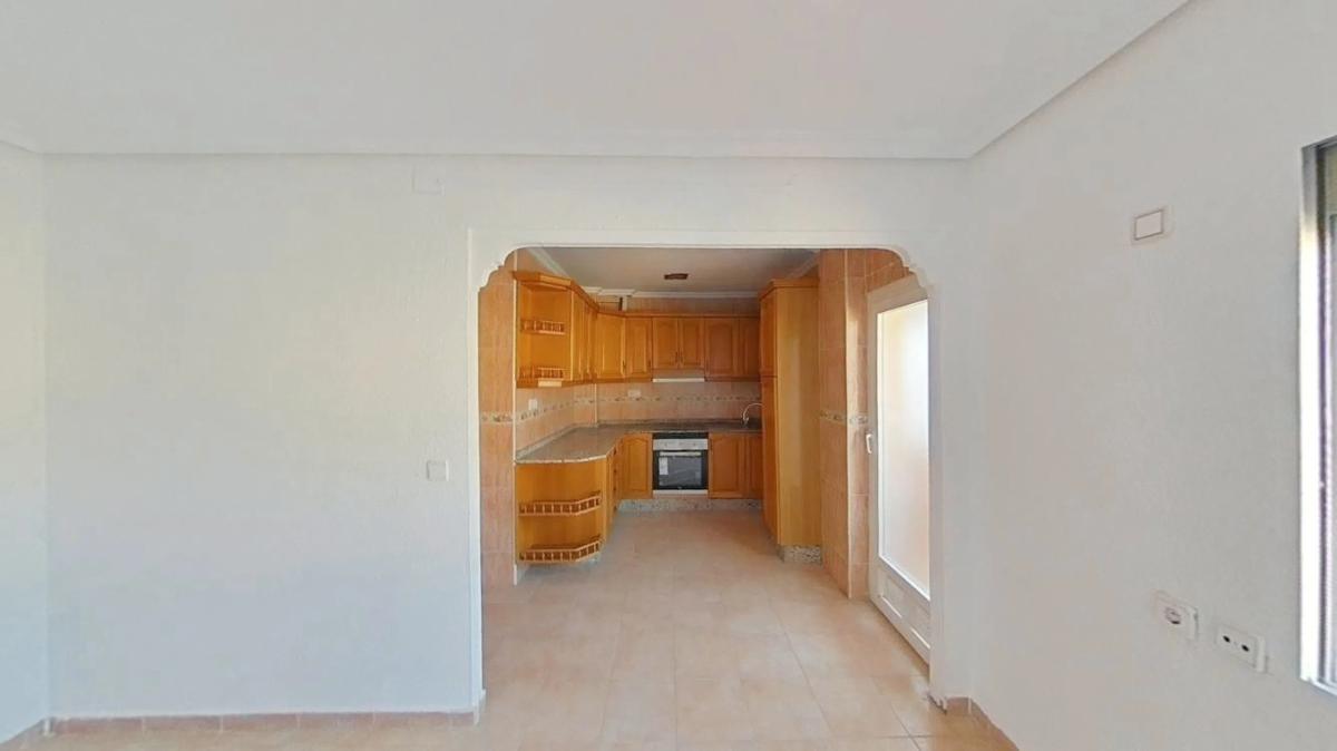 Venta de piso en Barrio Carolinas Altas, Alicante / Alacant
photo 4