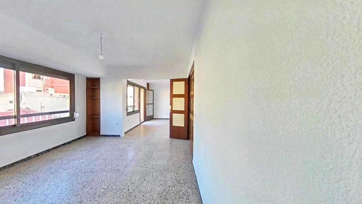 Venta de piso en Barrio Carolinas Bajas, Alicante / Alacant
photo 5