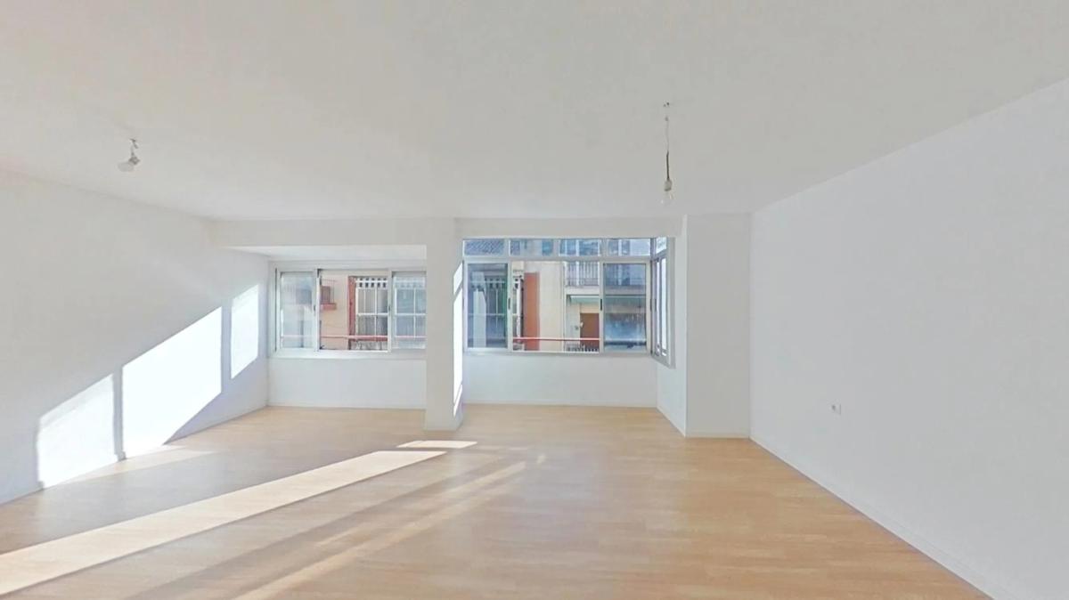 Venta de piso en Barrio Carolinas Altas, Alicante / Alacant
 photo 3