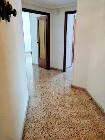 Sprzedaż mieszkania w Calle Olof Palme, 17, Alicante / Alacant
 photo 2