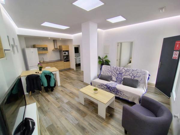 Sale of flat in Calle Maestro Caballero, Alicante
photo 1