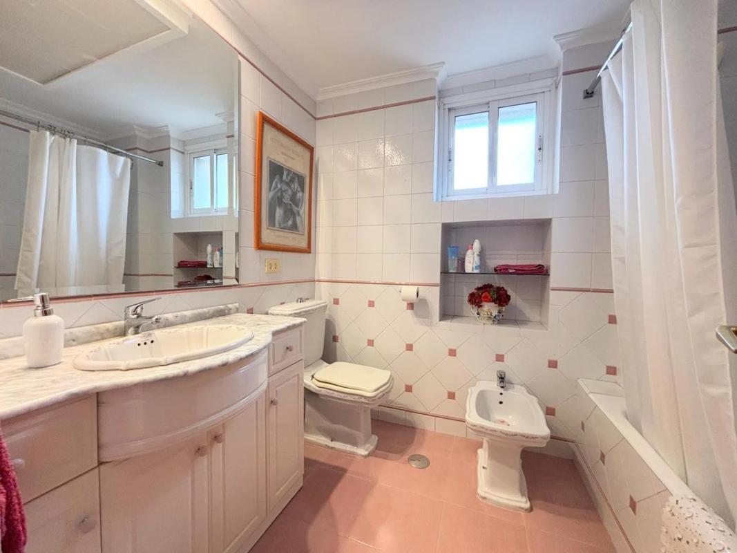 Sale of apartment in Avenida del Doctor Gadea, 1, Alicante
photo 5
