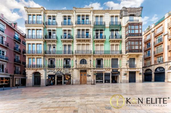 Venta de piso en Plaza del Abad Penalva, 1, Alicante / Alacant
thumbnail 1