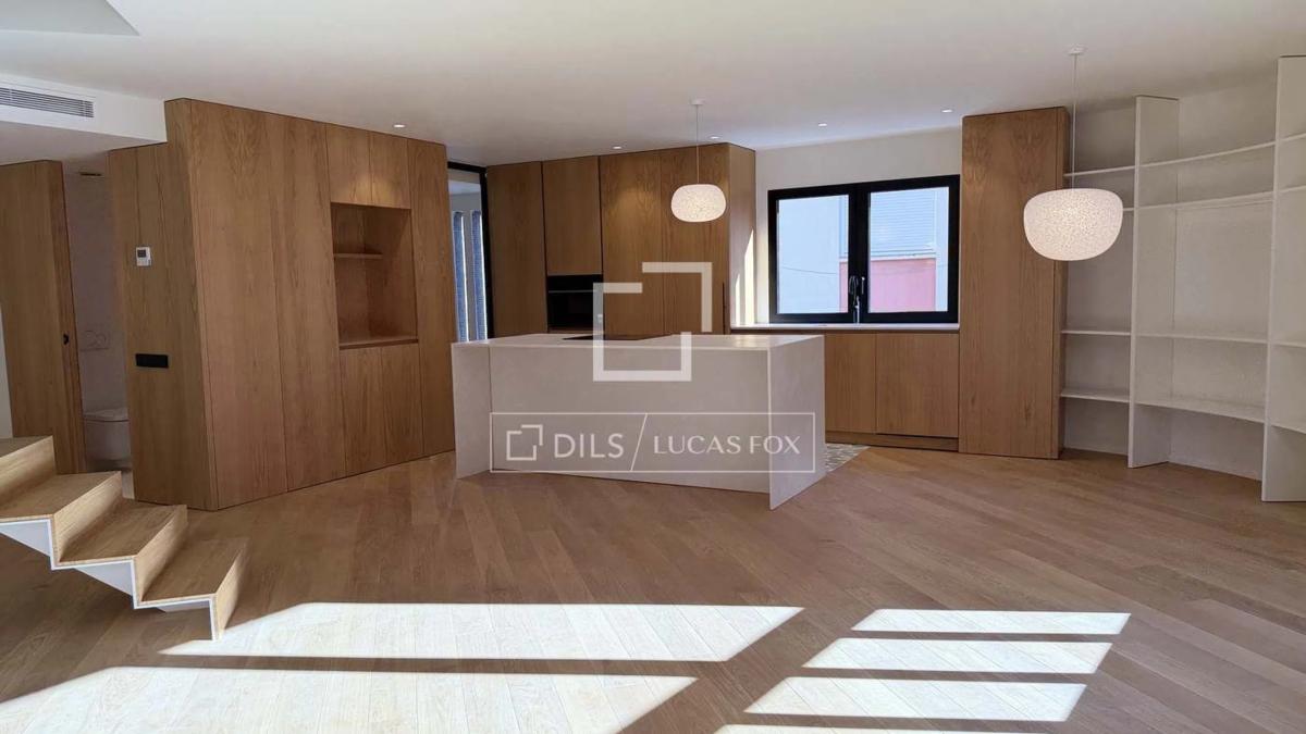 Venta de duplex en Calle Navas, Alicante / Alacant photo 2