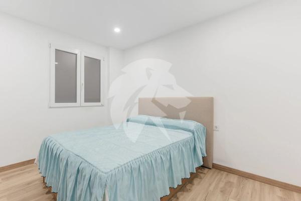 Venta de piso en Calle Díaz Moreu, Alicante / Alacant
thumbnail 2