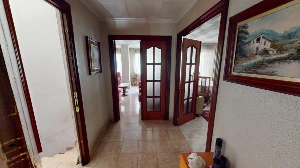 Terraced house for sale at Calle Maestro Gaztambide , Alicante photo 1