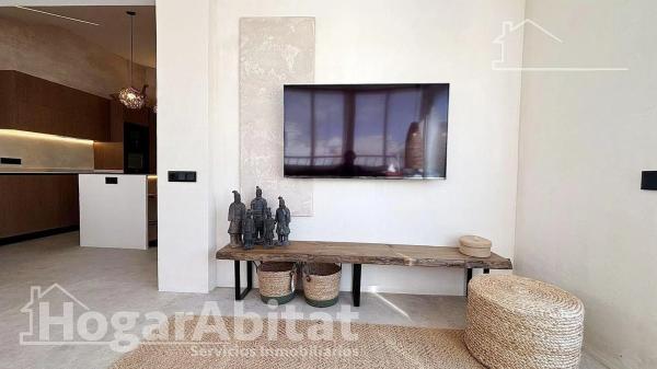 Ático en venta en Calle Bazán, Alicante / Alacant thumbnail 1