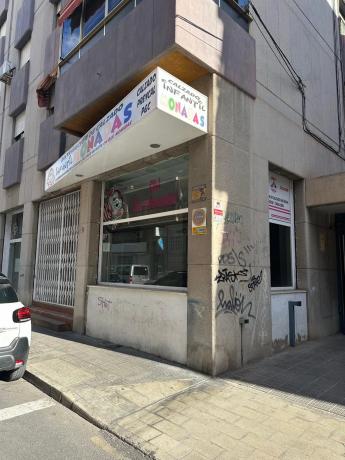 Local en calle Astrónomo Comas Sola photo 3