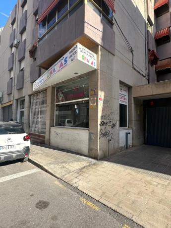 Local en calle Astrónomo Comas Sola photo 4