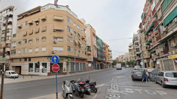 Local en calle del Maestro Alonso photo 3