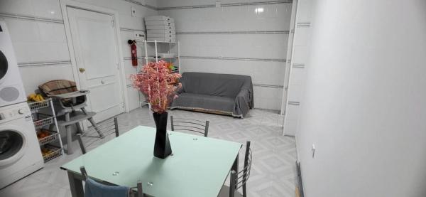 Local en Barrio Campoamor photo 4