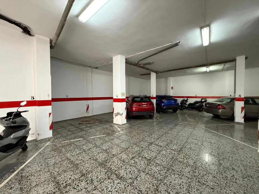 Properties for sale and rent in Spain photo 4