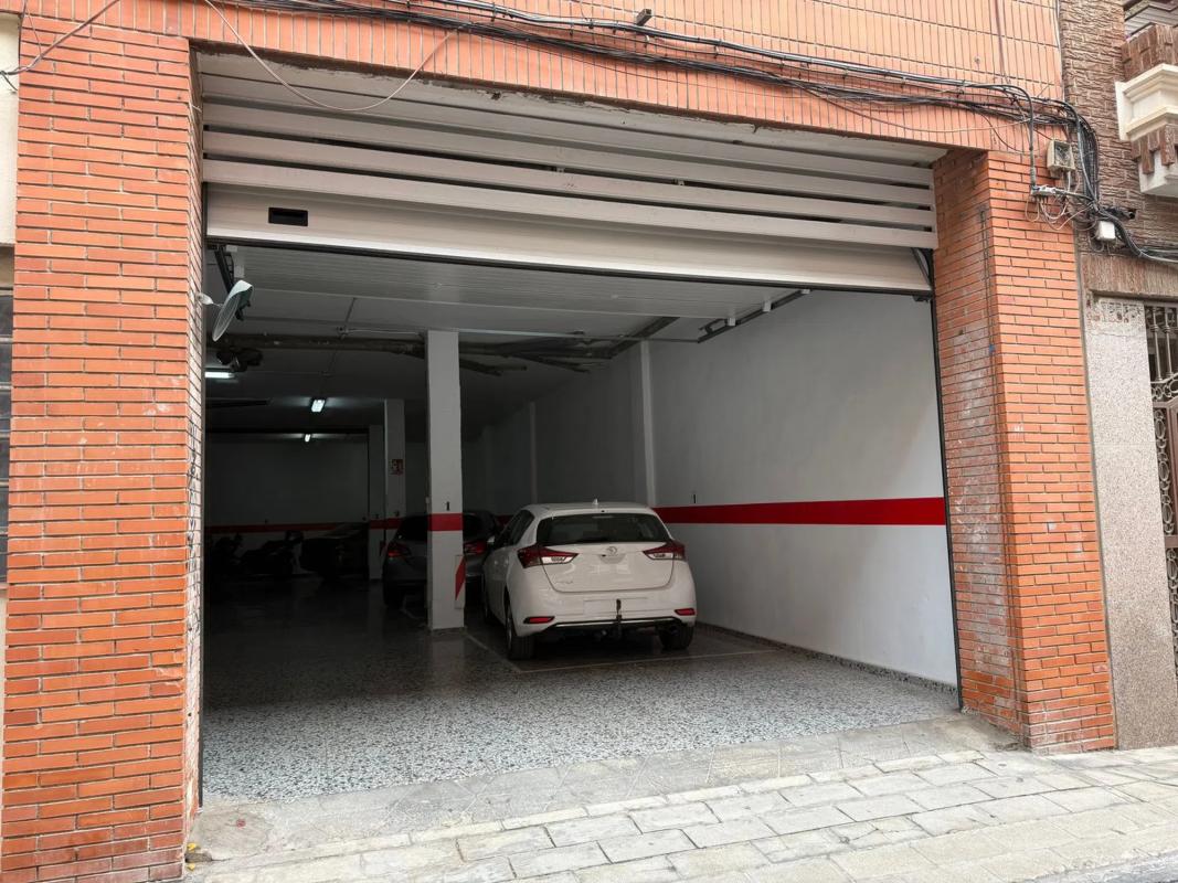 Properties for sale and rent in Spain photo 5