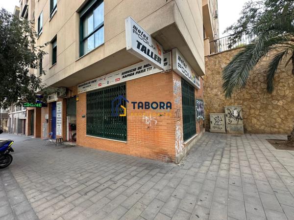Local en avenida Alcoi thumbnail 2