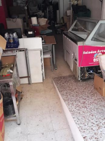 Local en Barrio Altozano thumbnail 2