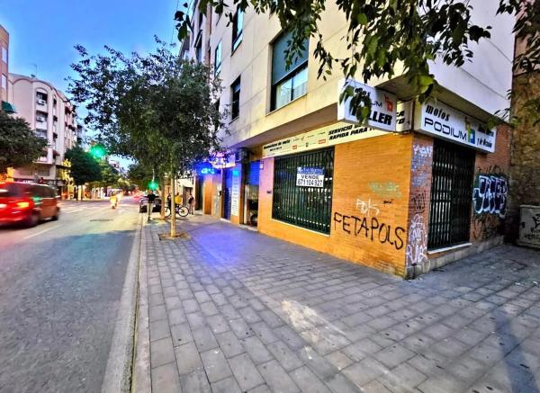 Local en Barrio Campoamor thumbnail 2