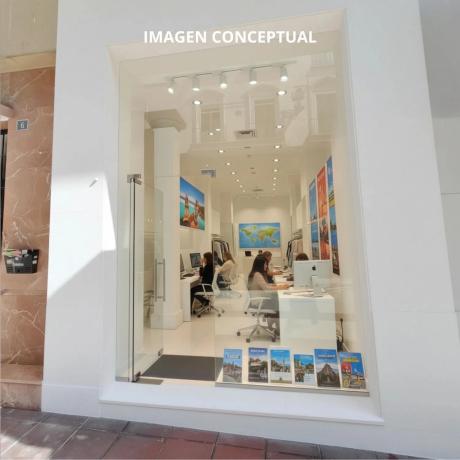Local en calle Orense thumbnail 2