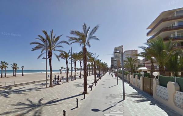 Local en Barrio Playa de San Juan thumbnail 1