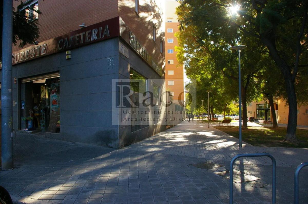 Properties for sale and rent in Spain photo 5
