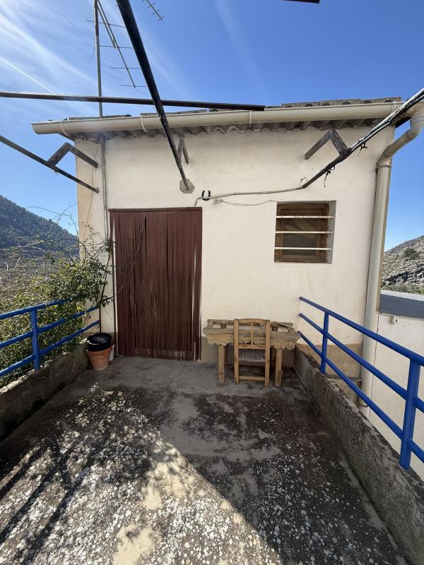Propiedades en venta y alquiler en España photo 3