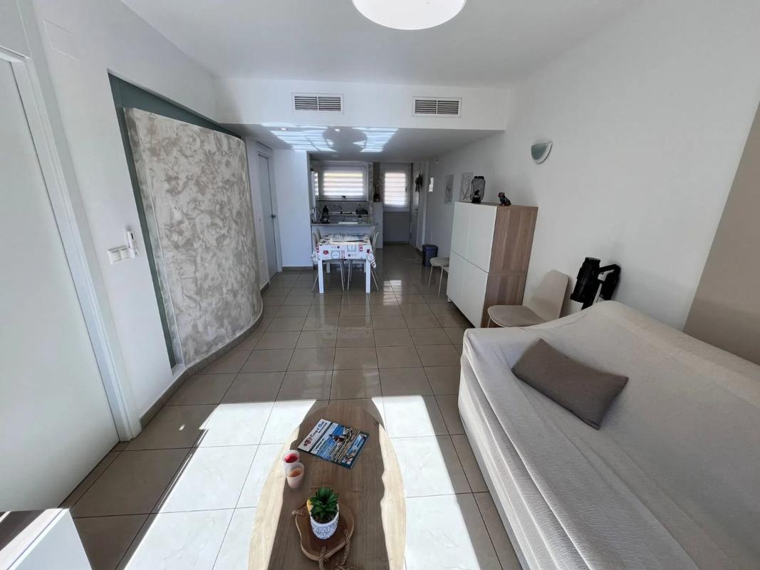 Venta de piso en Barrio Playa Flamenca, Orihuela
photo 4
