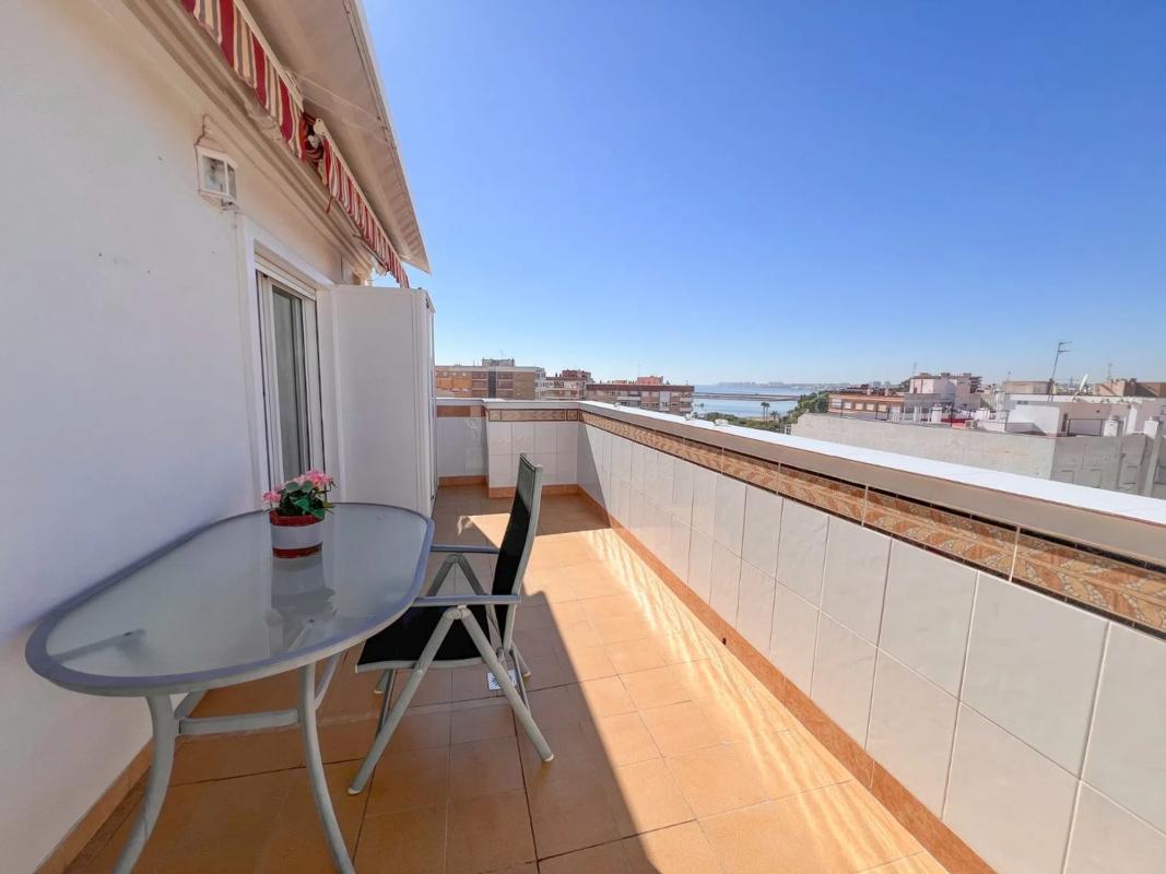 Penthouse sale in Avenida de Alicante, 37, Torrevieja photo 1